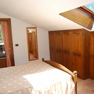 https://chalet-gardenia.it-lombardy.com
